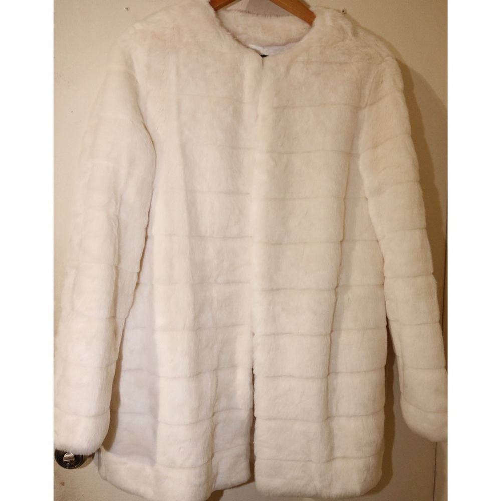 ZARA  Faux fur coat - Picture 3 of 6